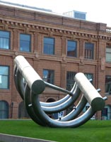 Curve-sculpture