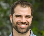 Bradford Hill, 2014 Paul S. Zitzewitz Excellence inPre-college Teaching Awardee